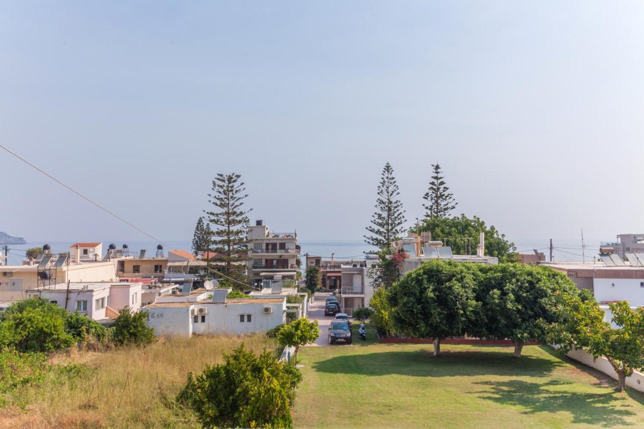 Christine Seaside Apartments In Chania Сталос Экстерьер фото